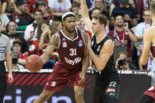 强化球员间 强化球员间