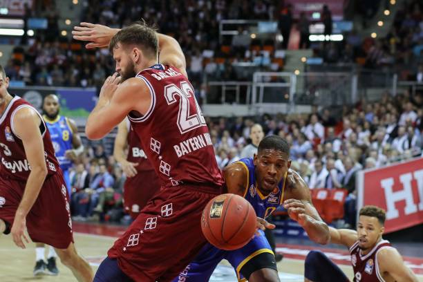 德容一直是 德容一直是