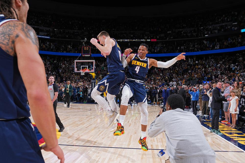 坚韧不拔的 坚韧不拔的