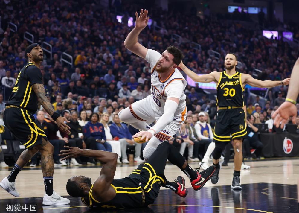 而闻名于世 而闻名于世