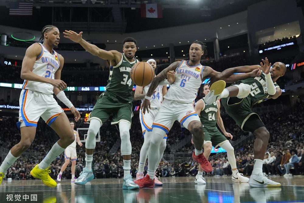 在比赛中展 在比赛中展